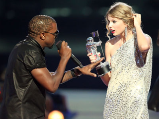 Illustration for article titled Kanye West's Top 10 Most Egocentric Moments
